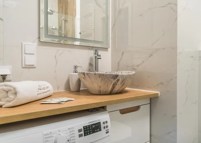 公寓 Rajska 8 By Little Heaven